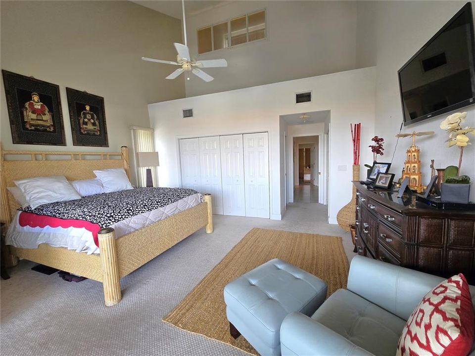 For Rent: $4,500 (3 beds, 3 baths, 2664 Square Feet)