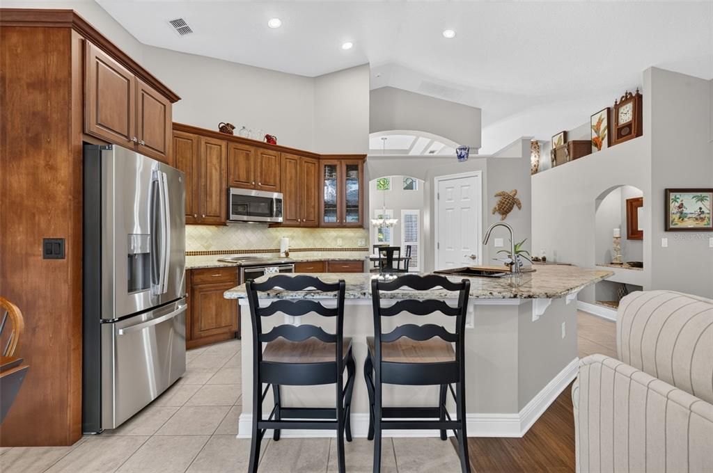 : $620,000 (4 camas, 2 baños, 2050 Pies cuadrados)