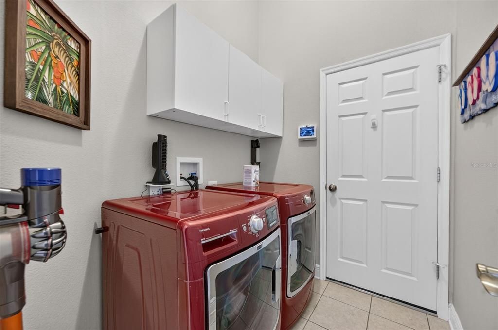 : $620,000 (4 camas, 2 baños, 2050 Pies cuadrados)
