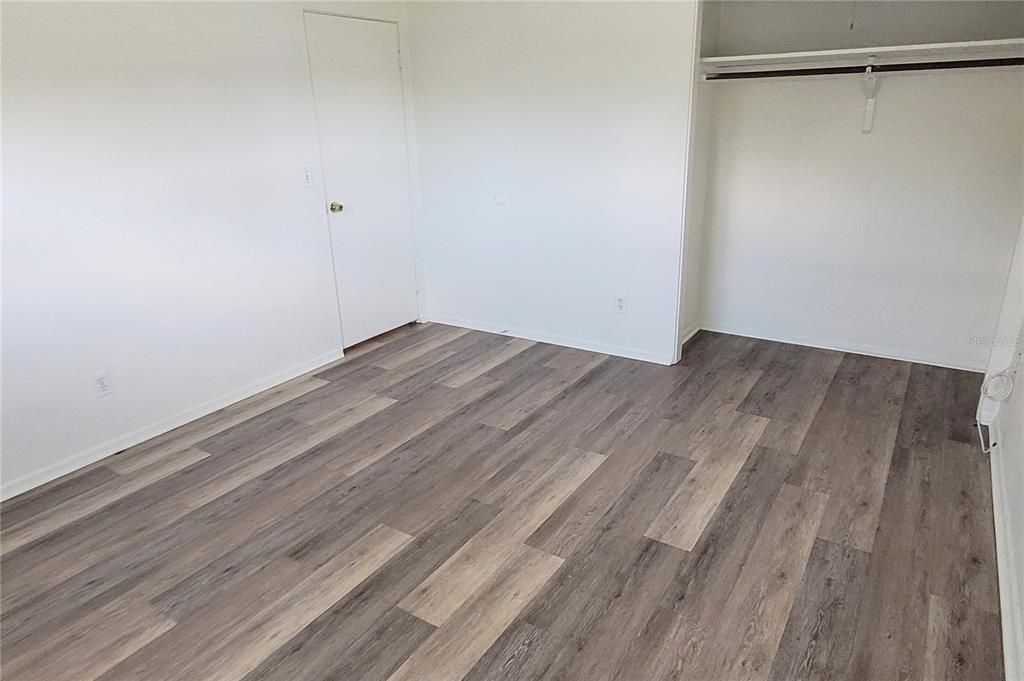 Под контрактом: $335,000 (3 спален, 2 ванн, 1312 Квадратных фут)