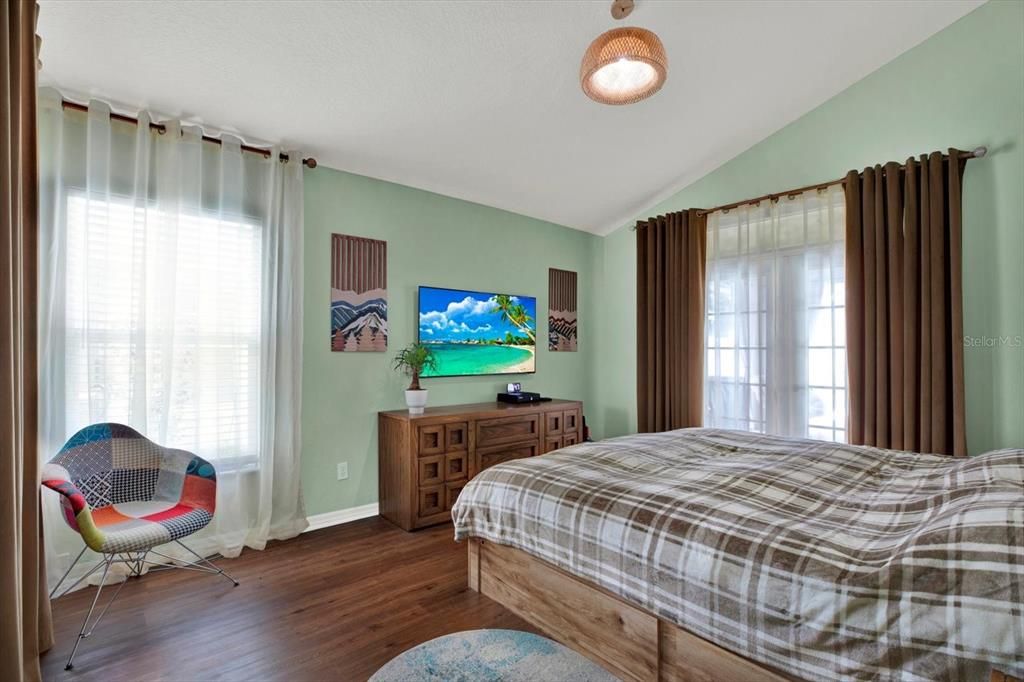 For Sale: $449,000 (3 beds, 2 baths, 1791 Square Feet)