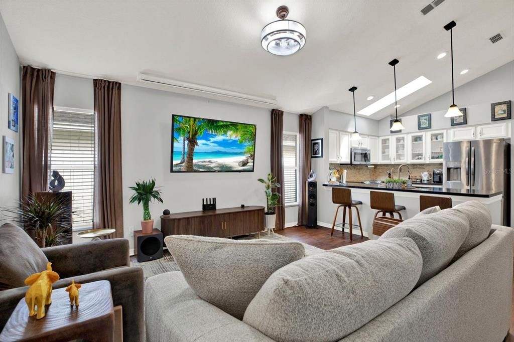 For Sale: $449,000 (3 beds, 2 baths, 1791 Square Feet)