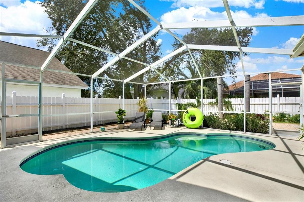 For Sale: $449,000 (3 beds, 2 baths, 1791 Square Feet)