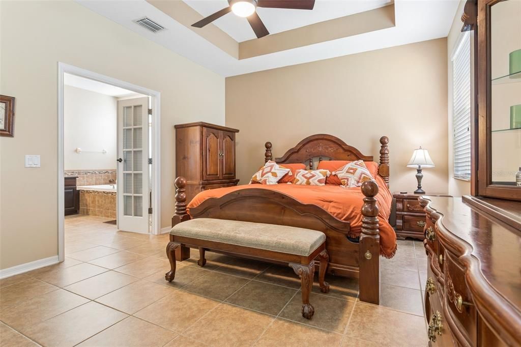 For Sale: $359,900 (3 beds, 2 baths, 2112 Square Feet)