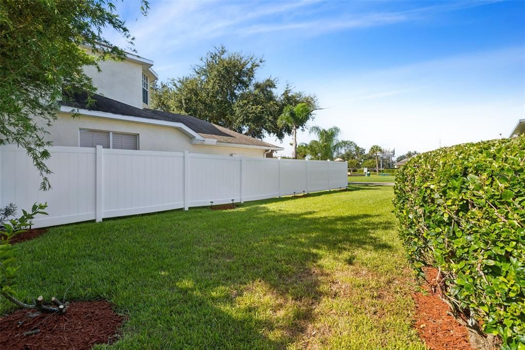 For Sale: $359,900 (3 beds, 2 baths, 2112 Square Feet)