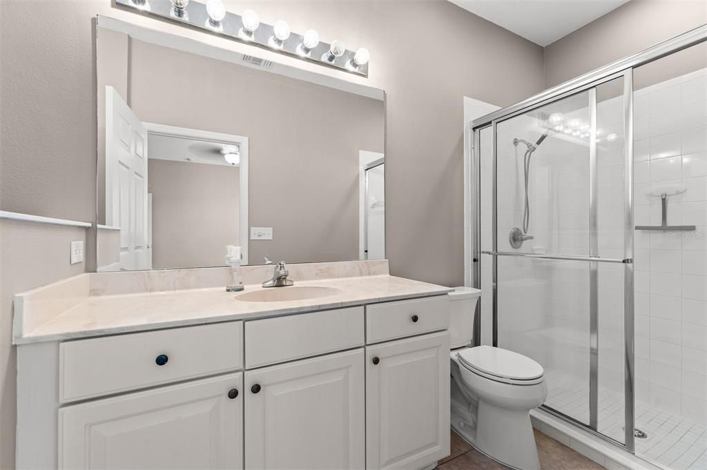 For Sale: $389,000 (3 beds, 2 baths, 1951 Square Feet)