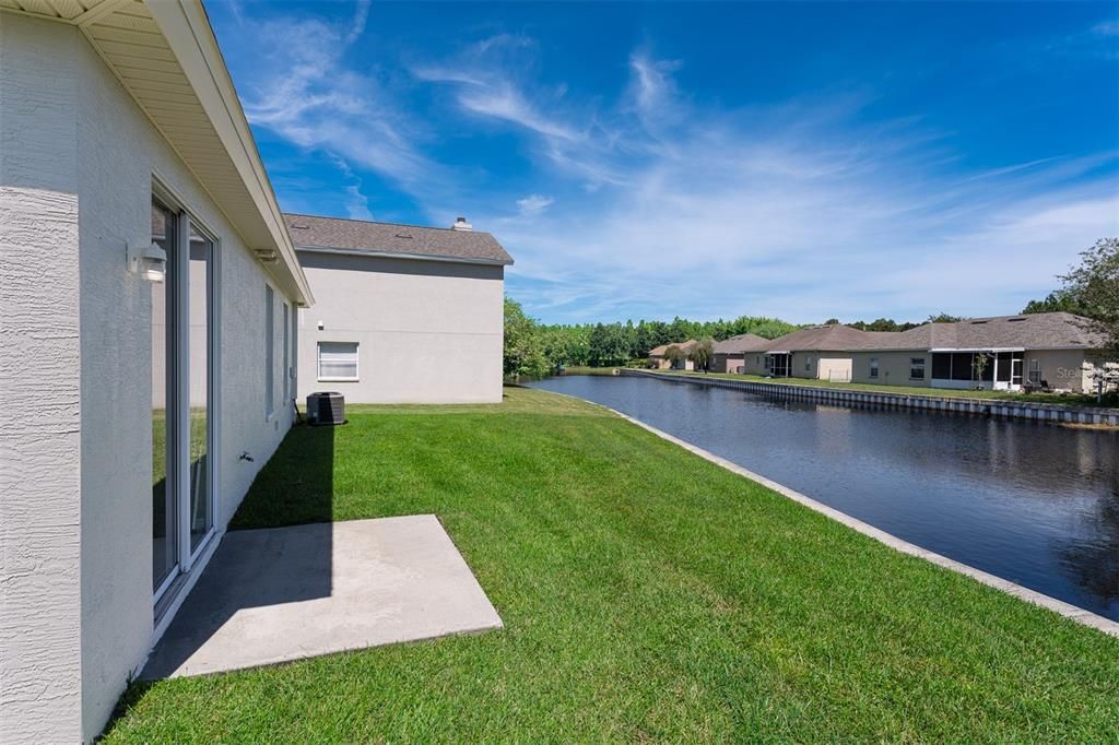 For Sale: $389,000 (3 beds, 2 baths, 1951 Square Feet)