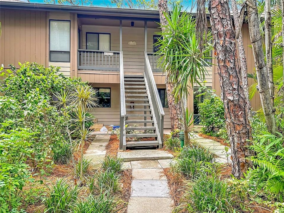 En Venta: $329,000 (2 camas, 2 baños, 1112 Pies cuadrados)