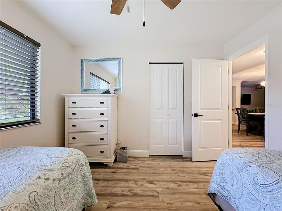 En Venta: $329,000 (2 camas, 2 baños, 1112 Pies cuadrados)