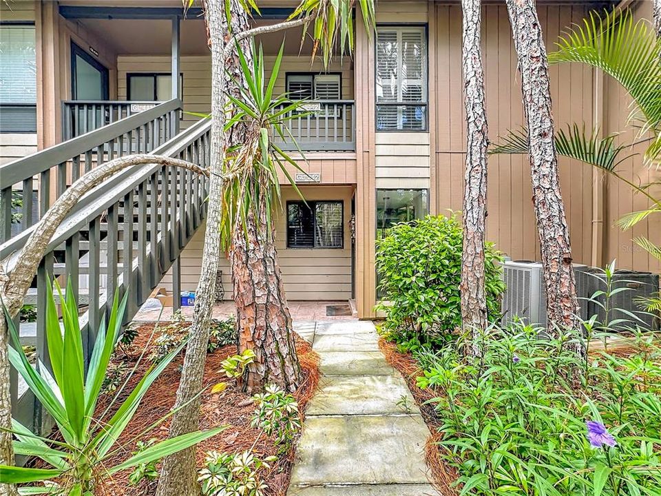 En Venta: $329,000 (2 camas, 2 baños, 1112 Pies cuadrados)