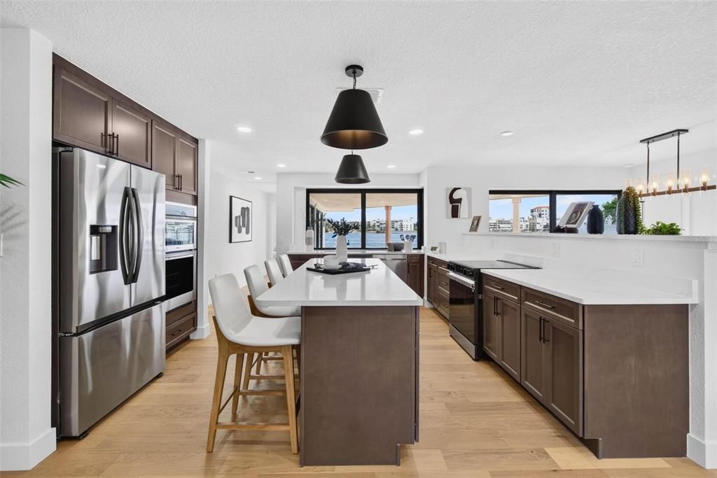 En Venta: $1,950,000 (4 camas, 3 baños, 2189 Pies cuadrados)