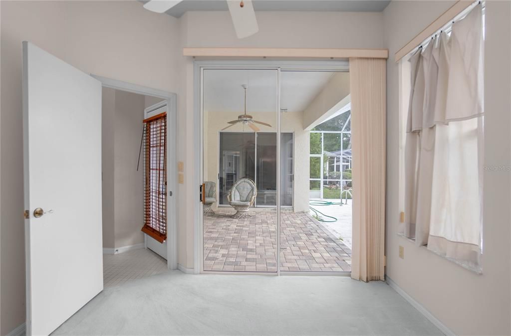 For Sale: $333,000 (4 beds, 2 baths, 2044 Square Feet)