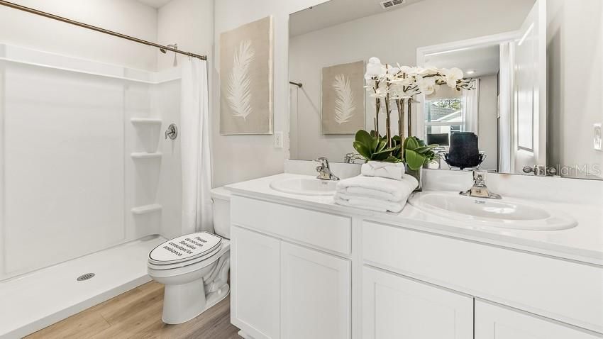 For Sale: $407,990 (3 beds, 2 baths, 1463 Square Feet)