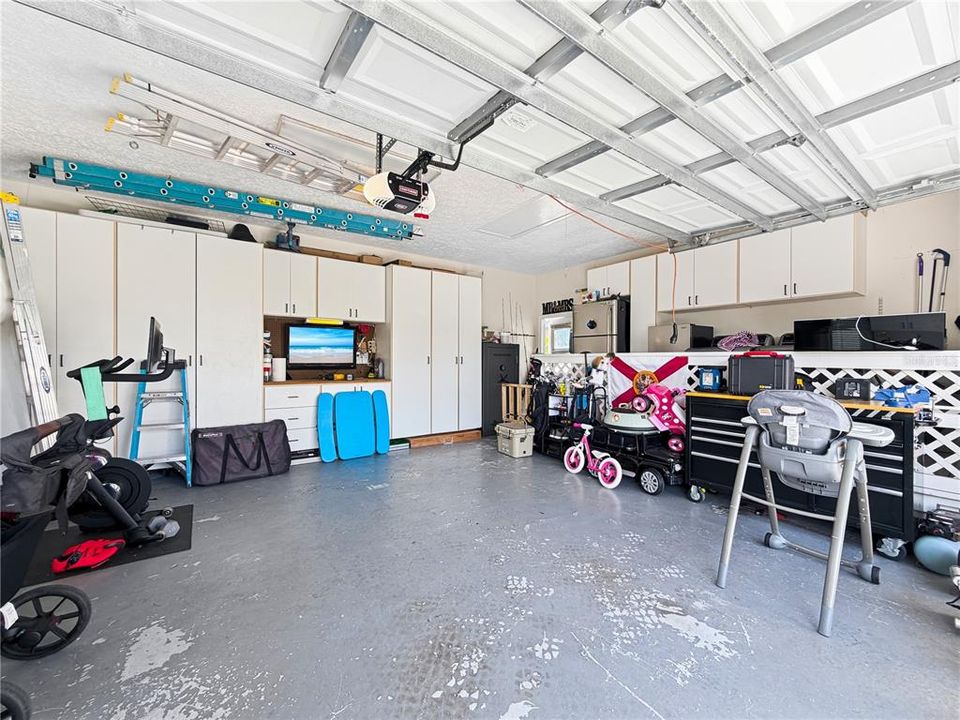 For Sale: $799,000 (3 beds, 2 baths, 2131 Square Feet)