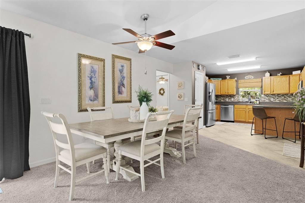 En Venta: $359,900 (3 camas, 2 baños, 1633 Pies cuadrados)