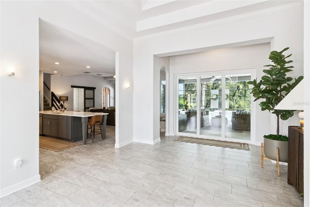 Activo con contrato: $1,125,000 (5 camas, 4 baños, 3768 Pies cuadrados)