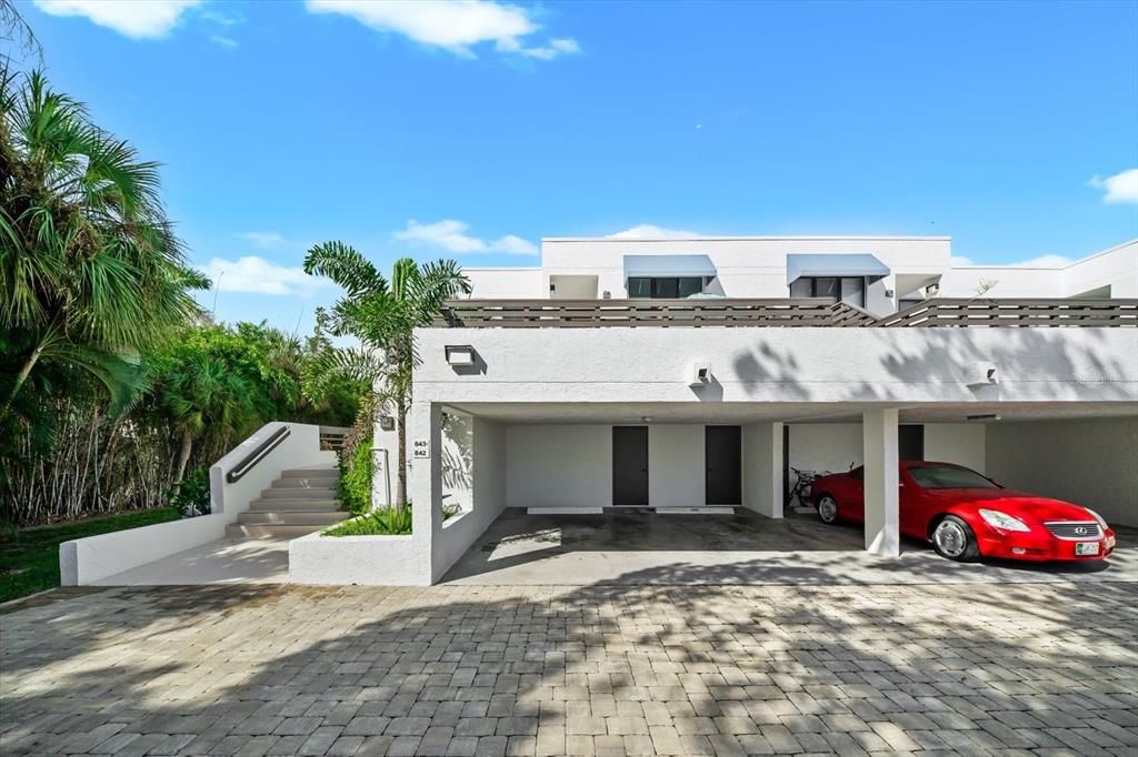 На продажу: $645,000 (2 спален, 2 ванн, 1260 Квадратных фут)