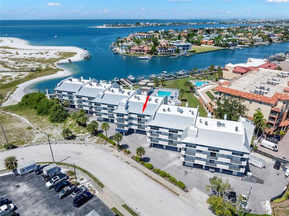 En Venta: $1,450,000 (3 camas, 3 baños, 2100 Pies cuadrados)