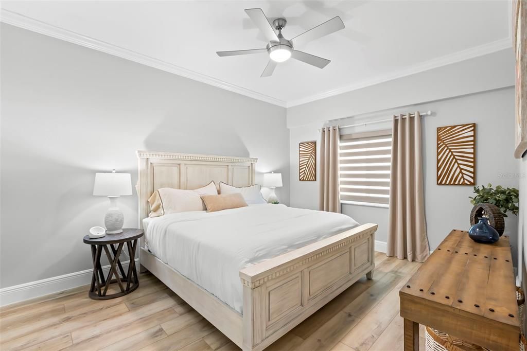 En Venta: $1,450,000 (3 camas, 3 baños, 2100 Pies cuadrados)