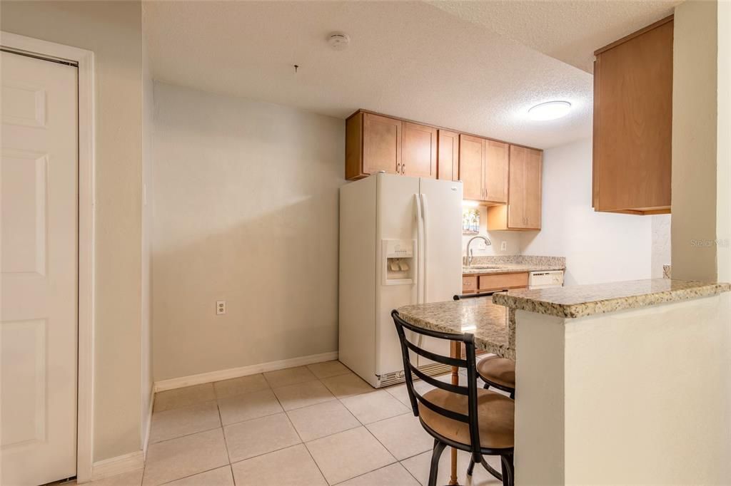 En Venta: $125,000 (2 camas, 2 baños, 833 Pies cuadrados)