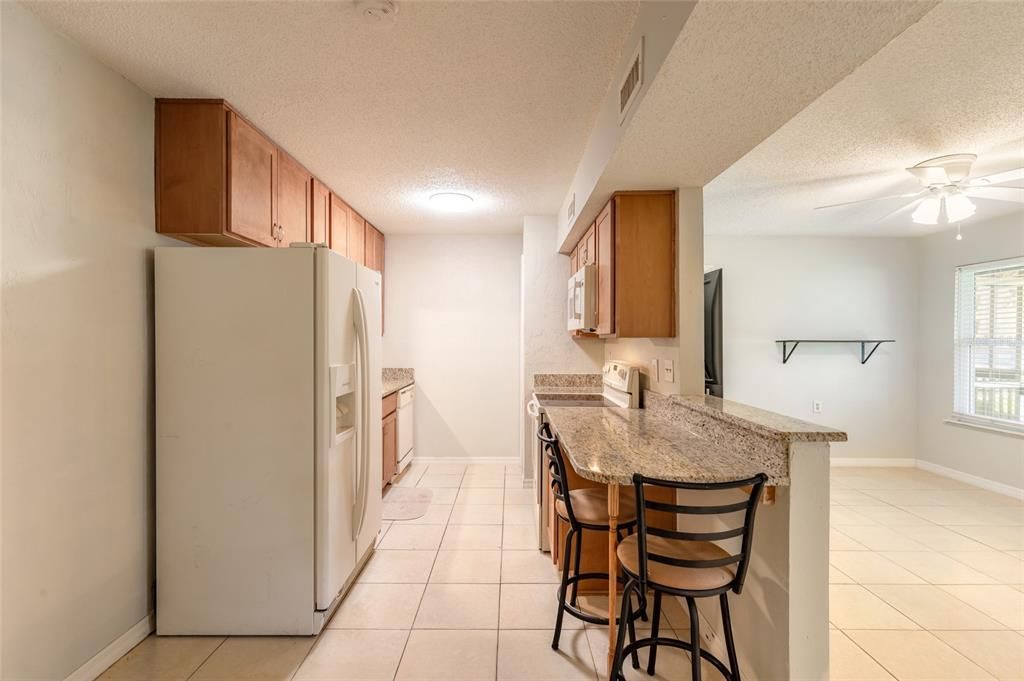 En Venta: $125,000 (2 camas, 2 baños, 833 Pies cuadrados)