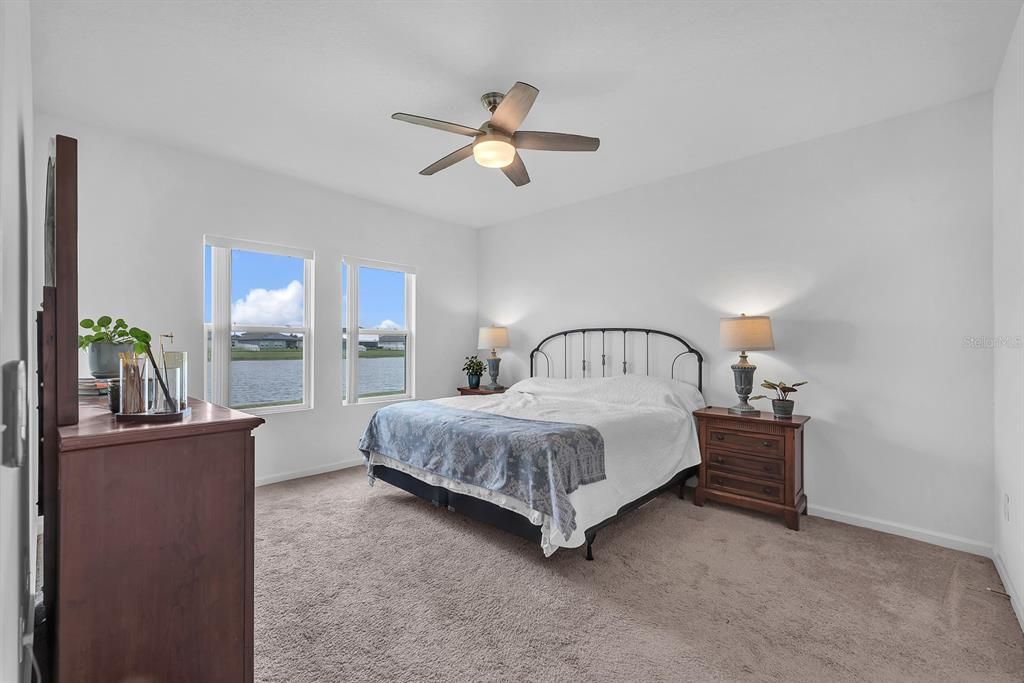 For Sale: $335,000 (4 beds, 2 baths, 1926 Square Feet)