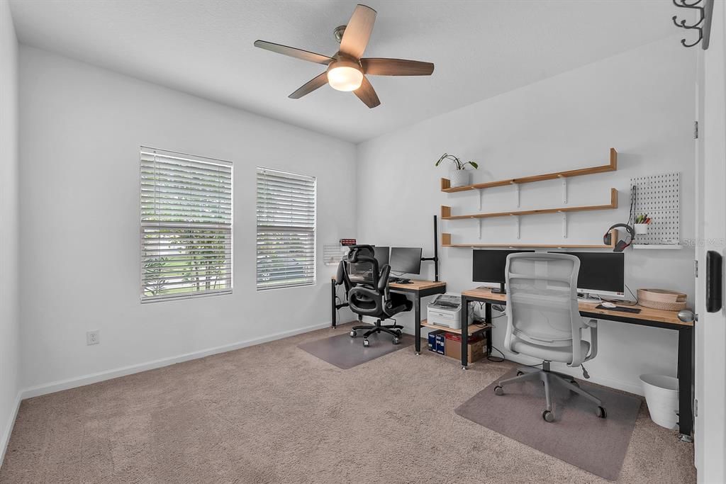 For Sale: $335,000 (4 beds, 2 baths, 1926 Square Feet)