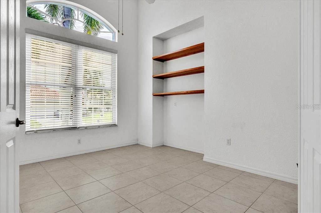 For Sale: $749,000 (3 beds, 2 baths, 2508 Square Feet)