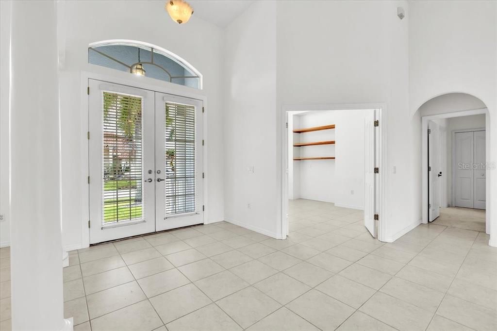 For Sale: $749,000 (3 beds, 2 baths, 2508 Square Feet)