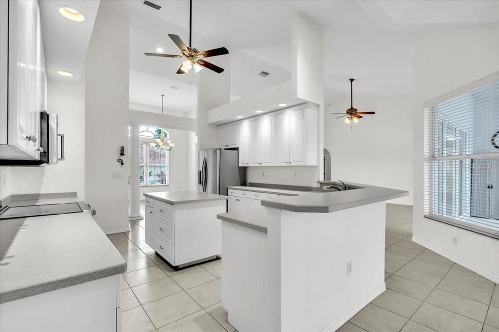 For Sale: $749,000 (3 beds, 2 baths, 2508 Square Feet)