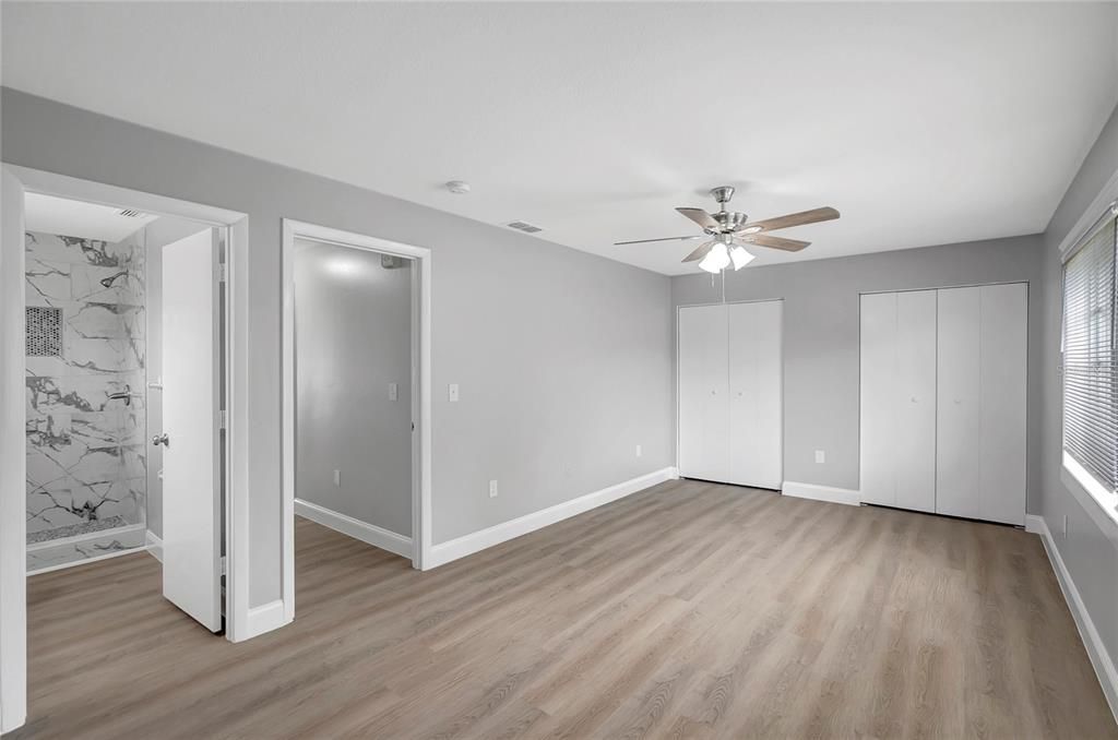 На продажу: $399,900 (3 спален, 2 ванн, 1426 Квадратных фут)