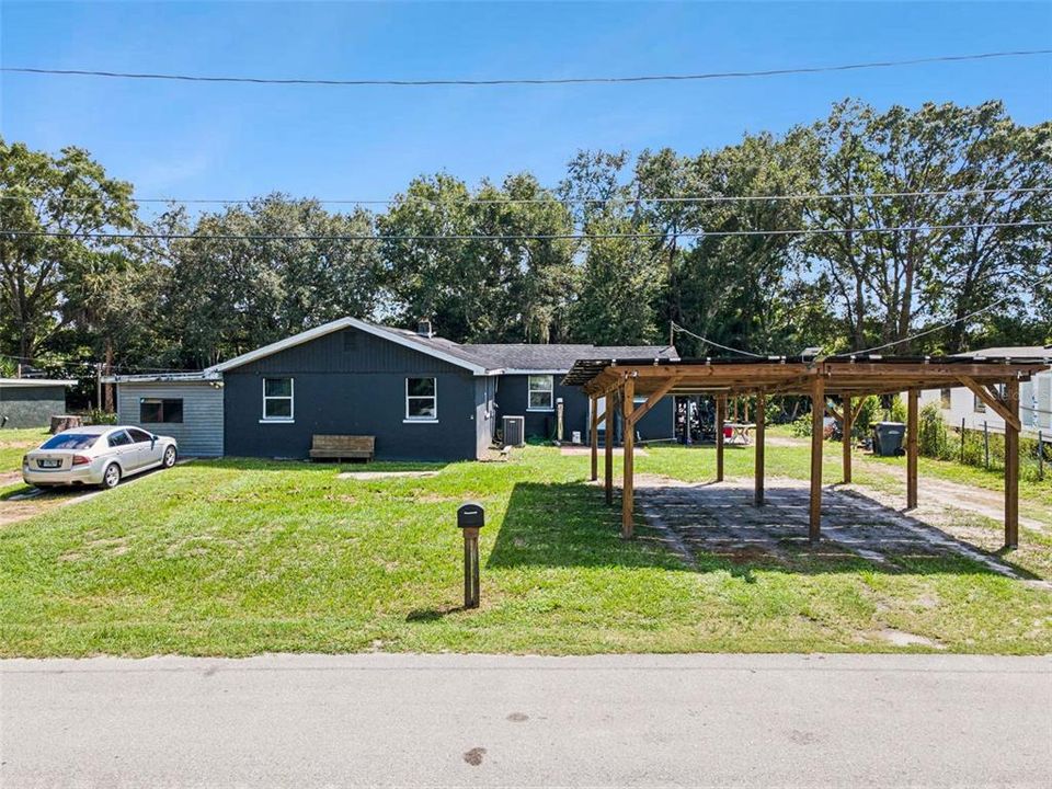 For Sale: $235,000 (4 beds, 2 baths, 1359 Square Feet)