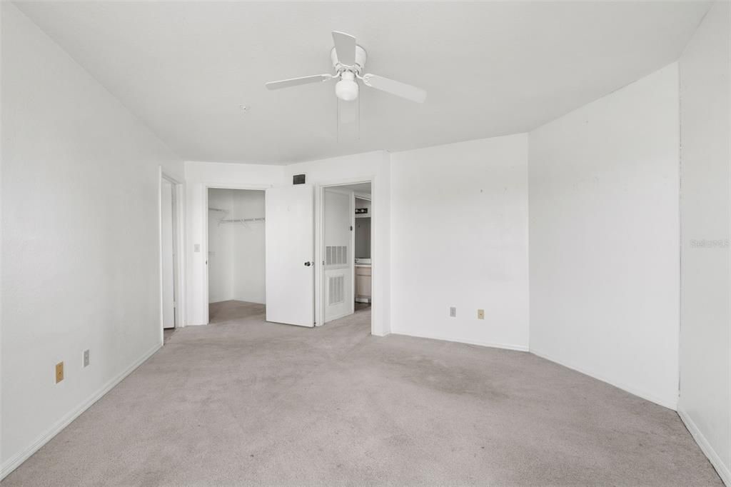 En Venta: $149,900 (2 camas, 2 baños, 1127 Pies cuadrados)
