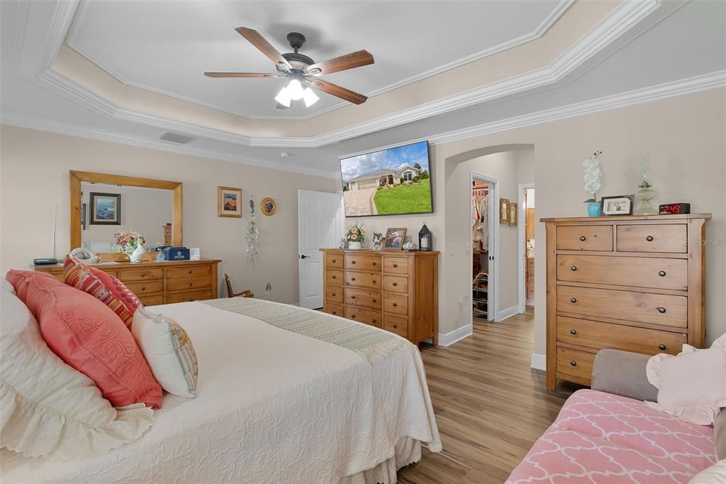 For Sale: $765,000 (3 beds, 2 baths, 2051 Square Feet)