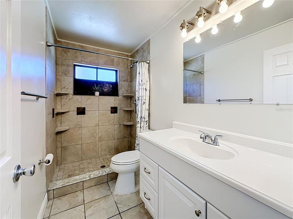 For Sale: $209,000 (3 beds, 1 baths, 1498 Square Feet)
