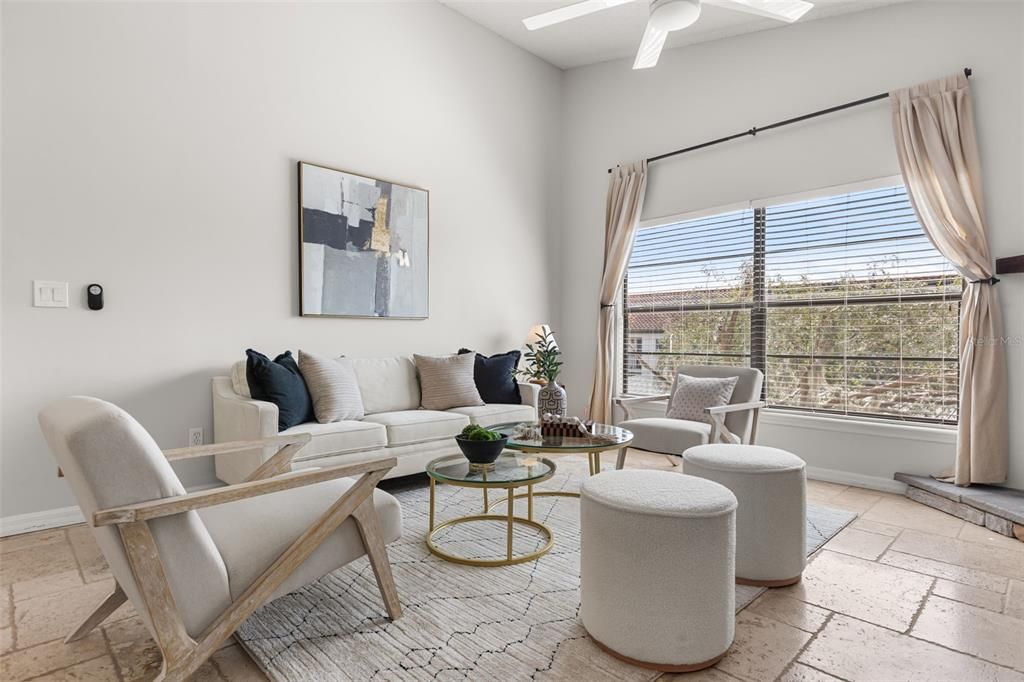 For Sale: $389,000 (2 beds, 2 baths, 1140 Square Feet)