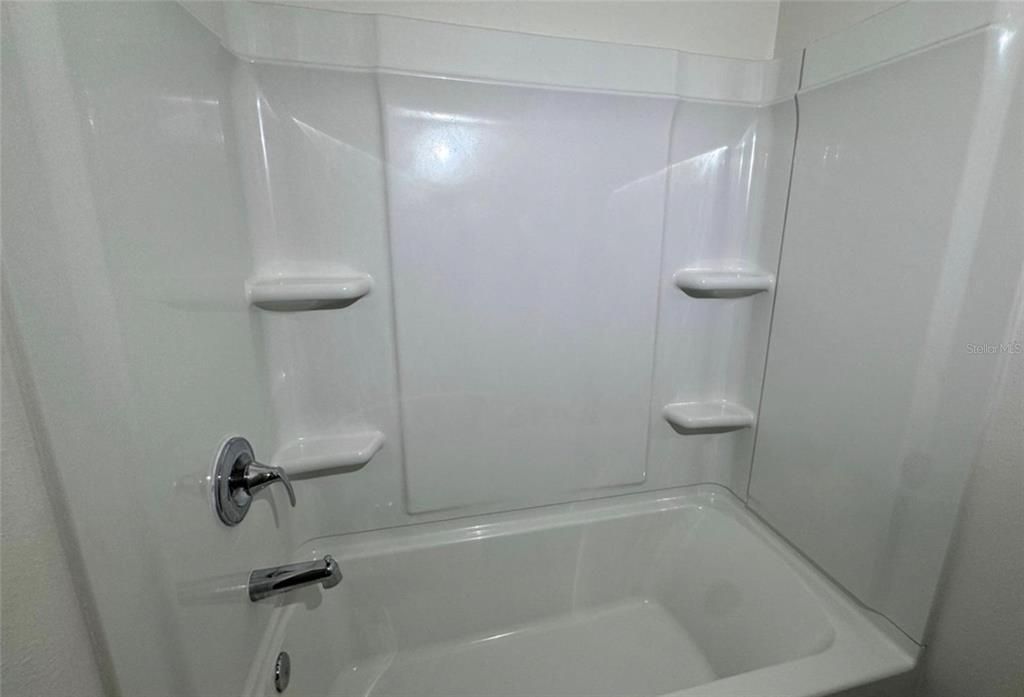 For Sale: $340,000 (4 beds, 2 baths, 1983 Square Feet)