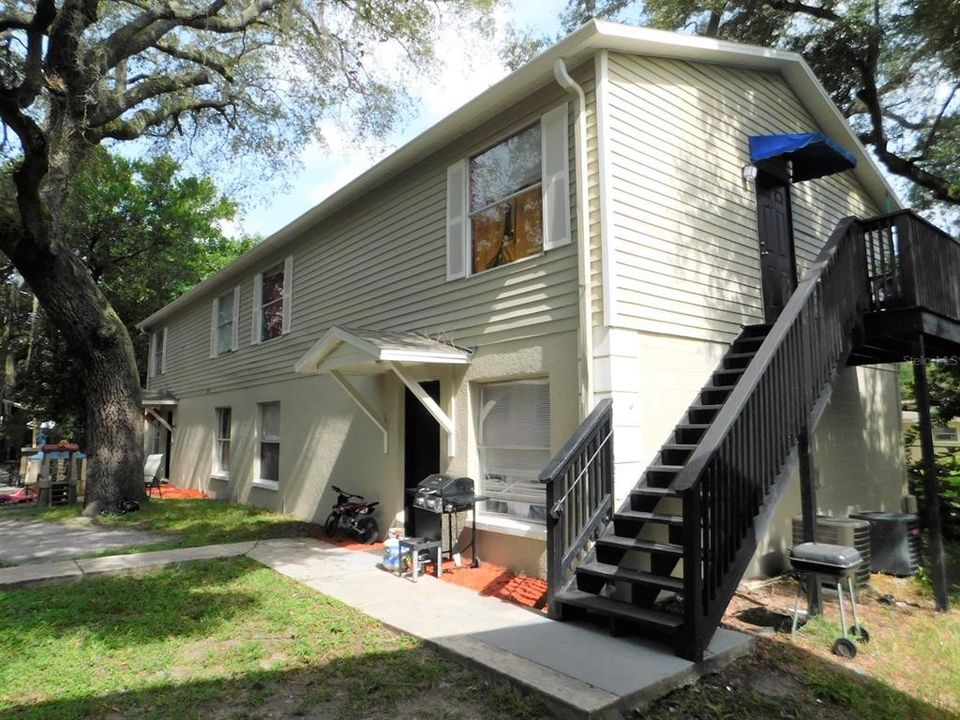 待售: $1,500,000 (24 贝兹, 0 浴室, 6916 平方英尺)