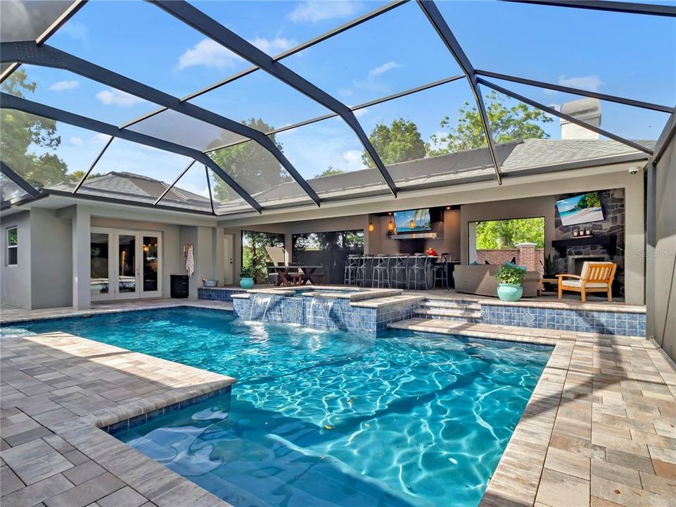 For Sale: $1,700,000 (5 beds, 5 baths, 4967 Square Feet)