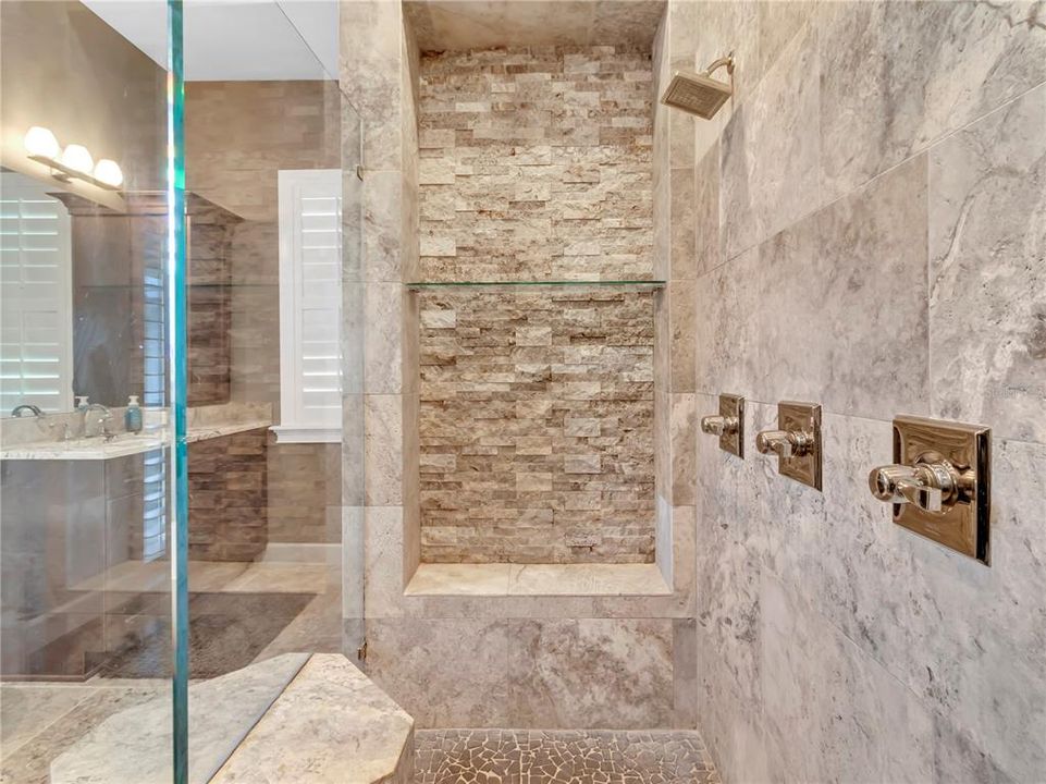 For Sale: $1,700,000 (5 beds, 5 baths, 4967 Square Feet)
