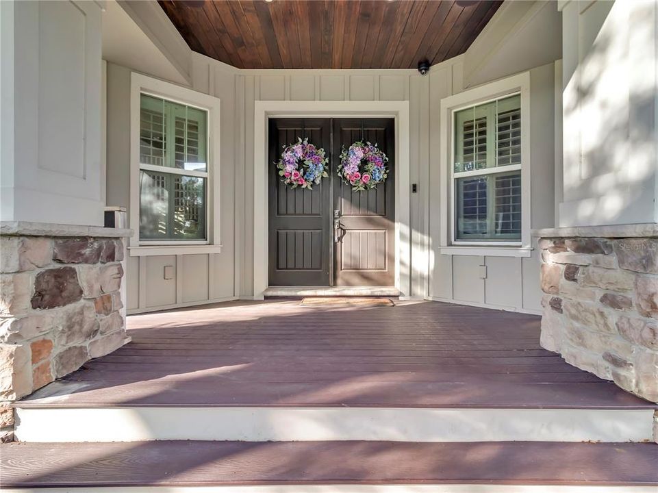 For Sale: $1,700,000 (5 beds, 5 baths, 4967 Square Feet)