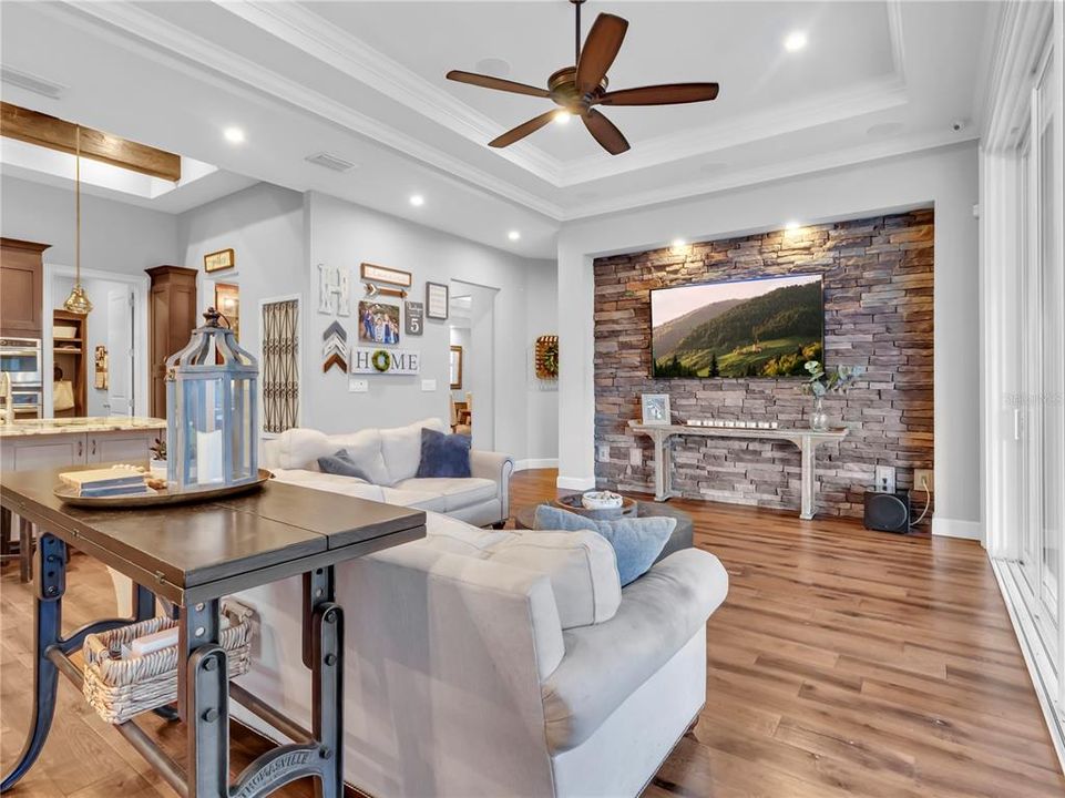 For Sale: $1,700,000 (5 beds, 5 baths, 4967 Square Feet)