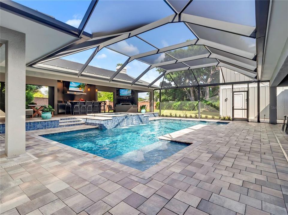 For Sale: $1,700,000 (5 beds, 5 baths, 4967 Square Feet)