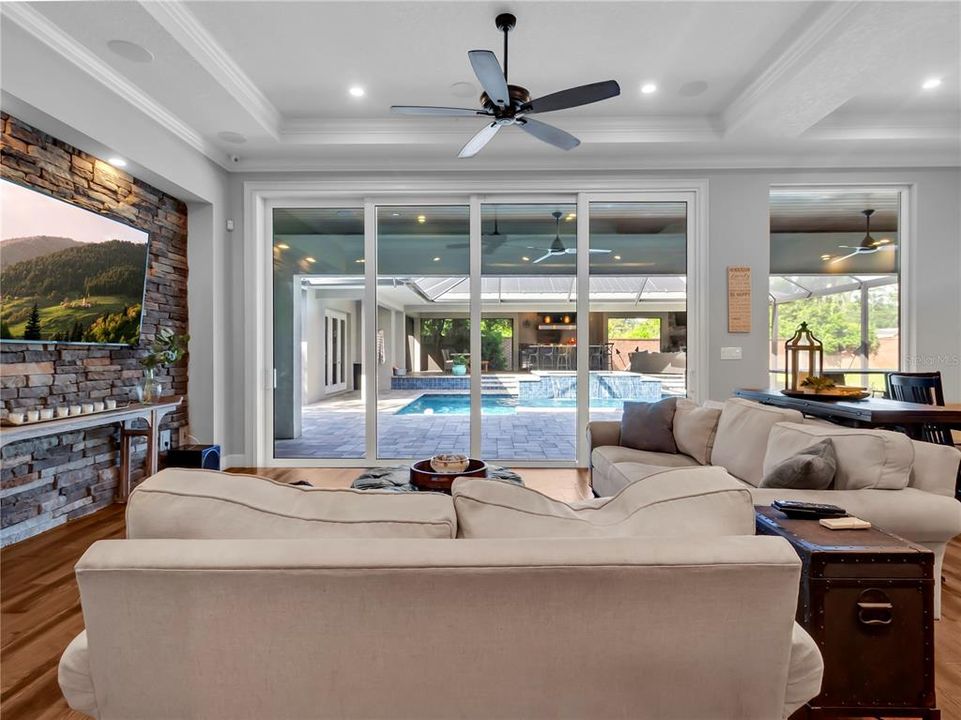 For Sale: $1,700,000 (5 beds, 5 baths, 4967 Square Feet)