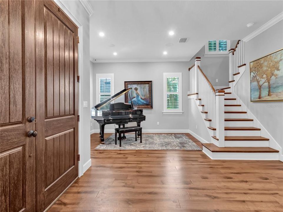 For Sale: $1,700,000 (5 beds, 5 baths, 4967 Square Feet)