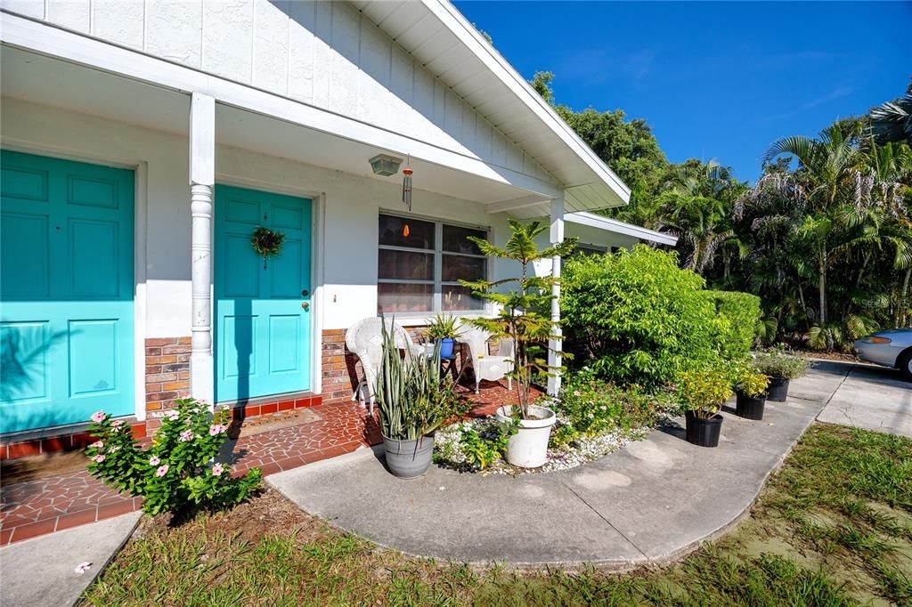 For Sale: $685,000 (5 beds, 0 baths, 1990 Square Feet)