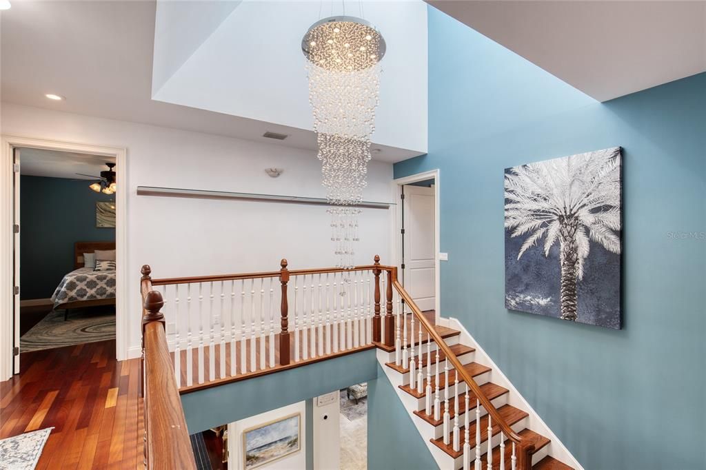 En Venta: $975,000 (4 camas, 4 baños, 4208 Pies cuadrados)