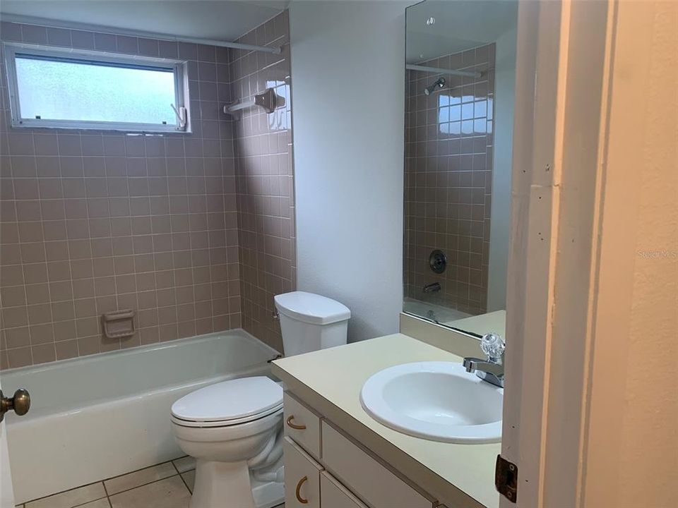 En Renta: $1,600 (2 camas, 2 baños, 1059 Pies cuadrados)