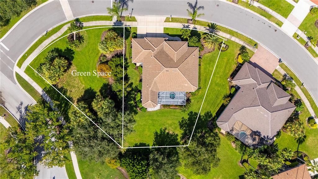 : $438,000 (3 спален, 2 ванн, 2045 Квадратных фут)