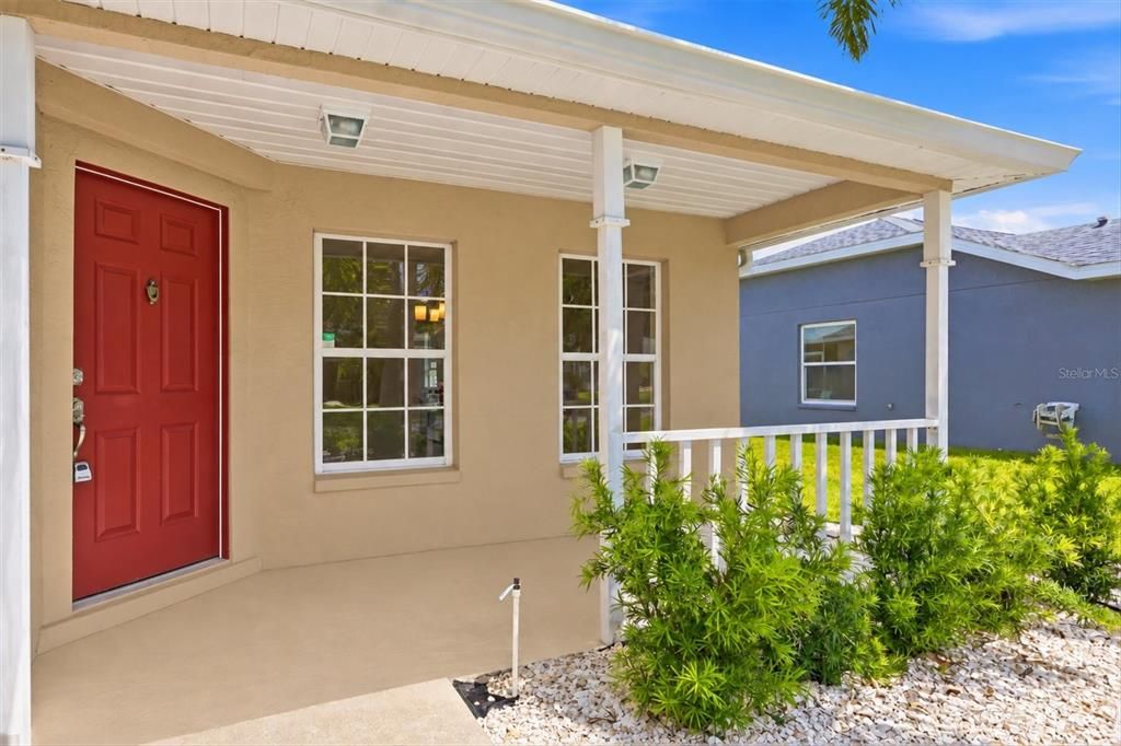 For Sale: $394,900 (3 beds, 2 baths, 2104 Square Feet)